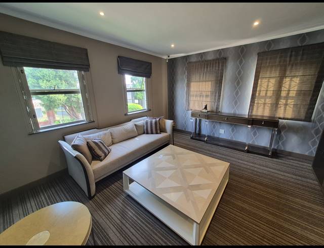 585M² OFFICE FOR SALE IN RIVONIA